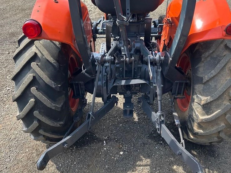 kubota-l2350-image-14