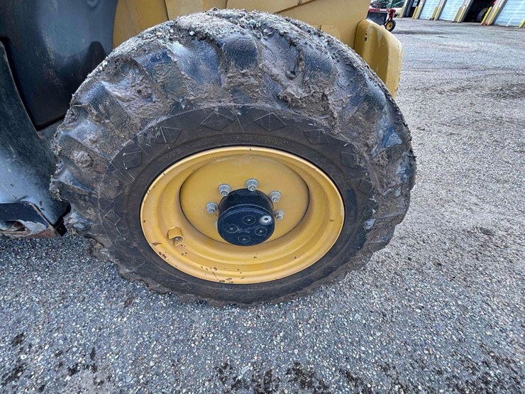 caterpillar-th407c-image-44