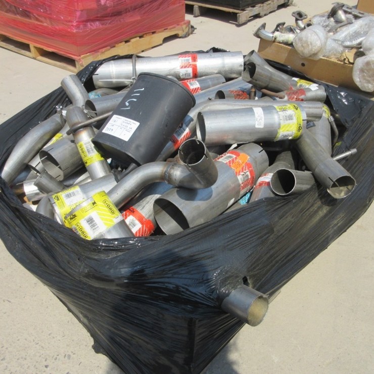 Lot Of Misc Automotive Muffler/Exhaust Parts