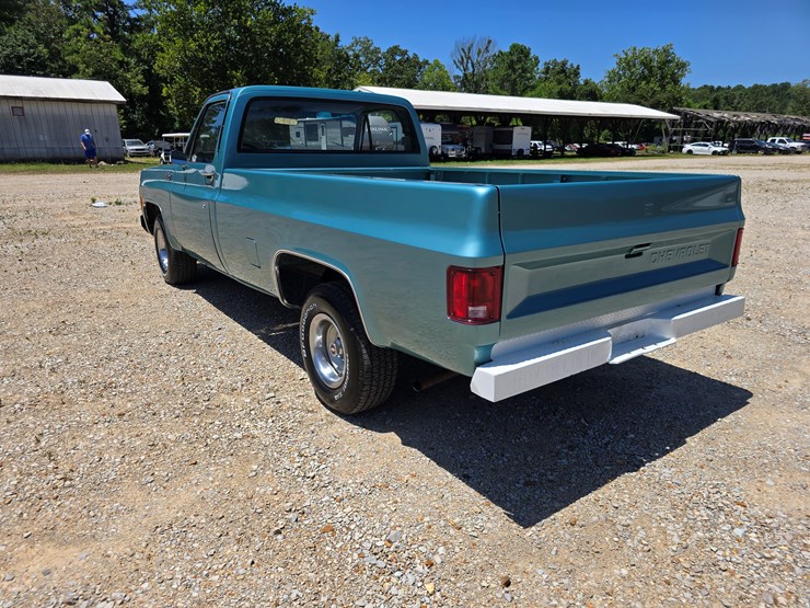 1977-chevrolet-custom-deluxe-image-16