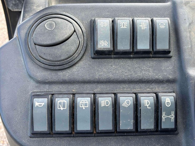 caterpillar-th407c-image-81
