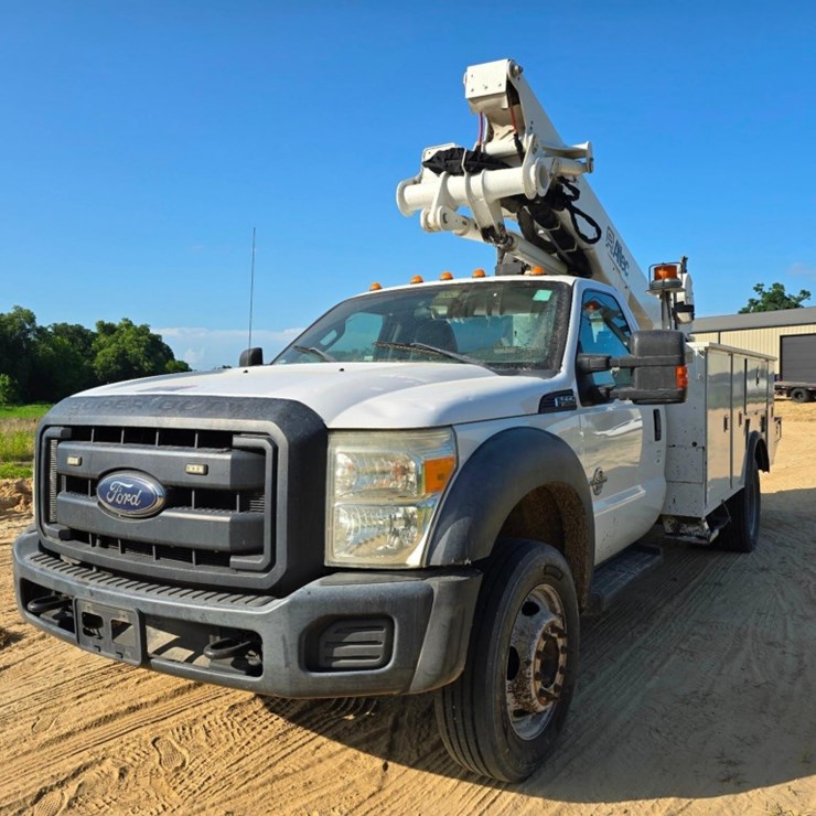 2016 FORD F550