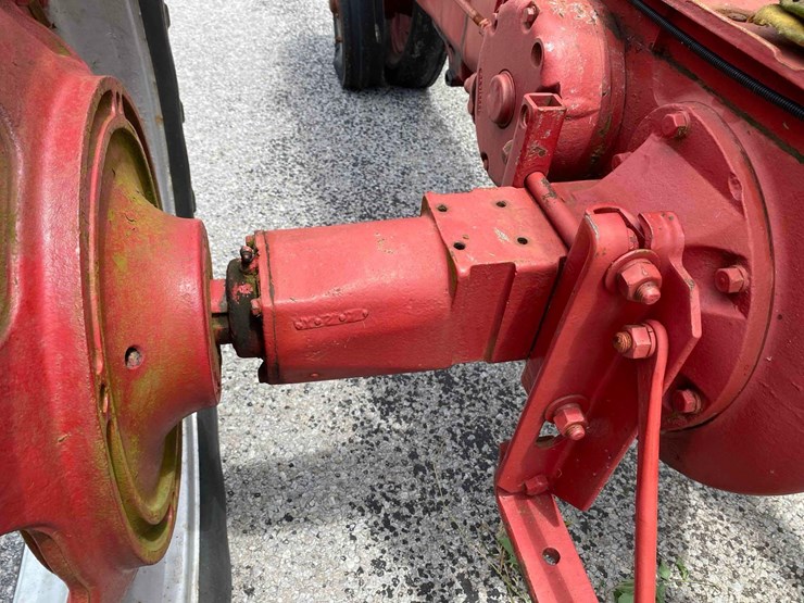 farmall-super-m-image-10