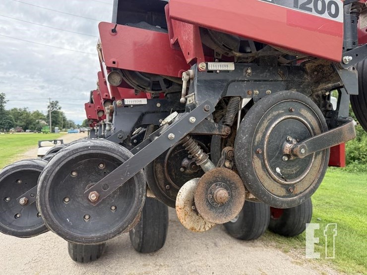 case-ih-1240-image-6