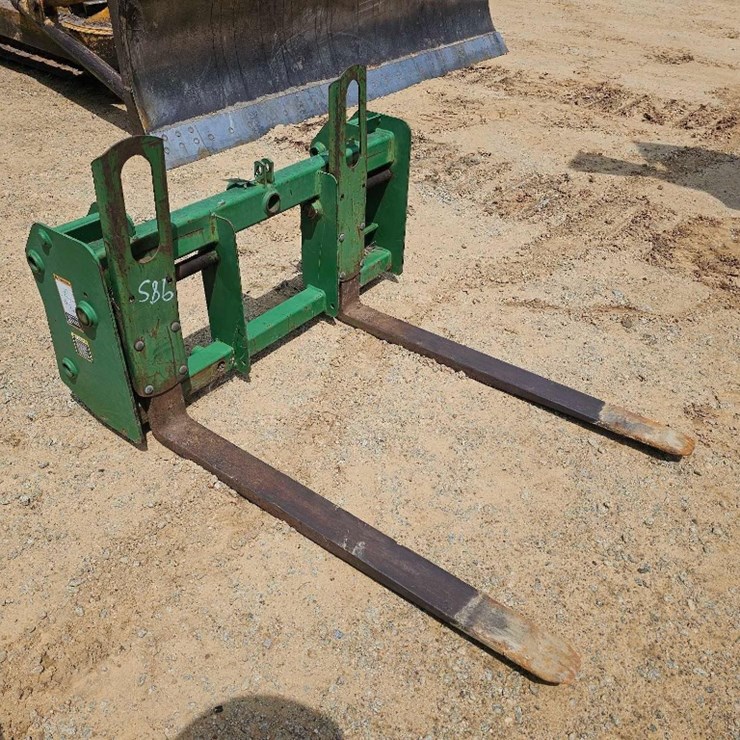 JOHN DEERE 48