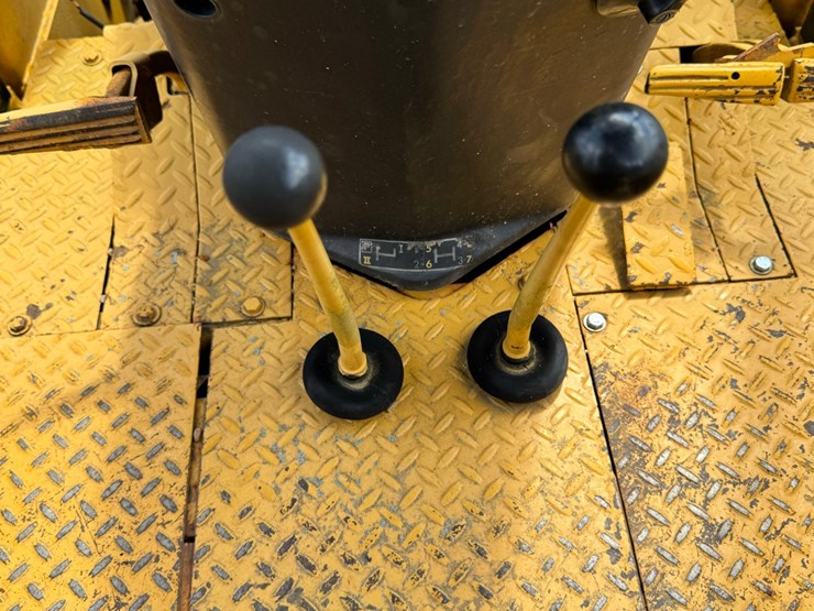 john-deere-back-hoe-image-7