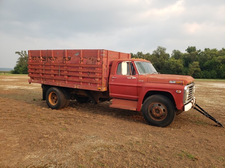 1974-ford-f600-image-4