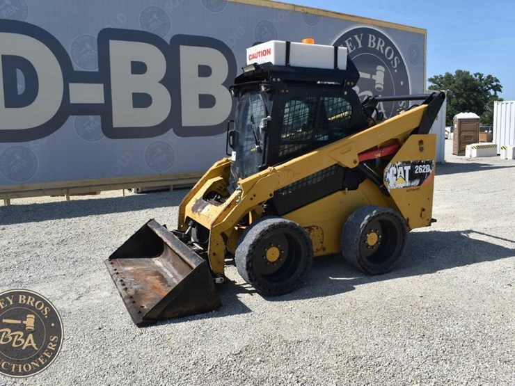 2018-caterpillar-262d-image-1