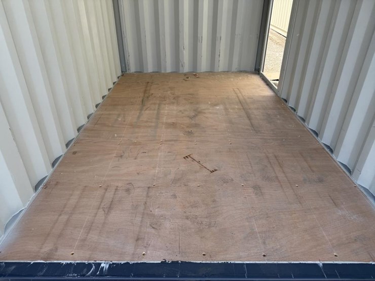 #134-•-12-ft-conex/-shipping-container---one-trip-image-11