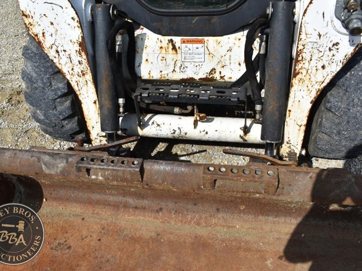 2017-bobcat-s570-image-27