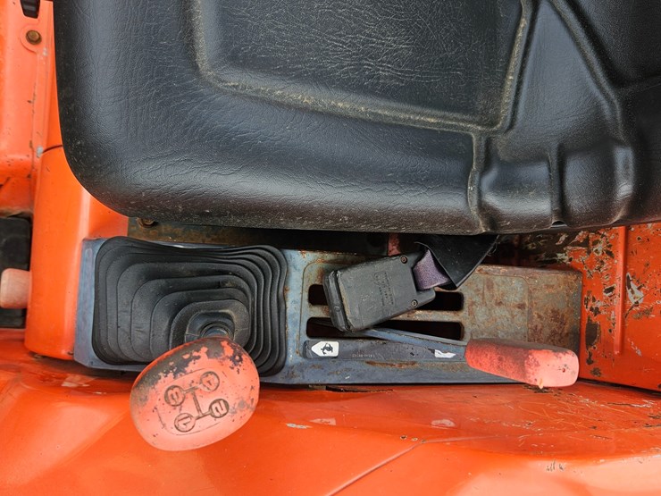 kubota-l4200-image-26