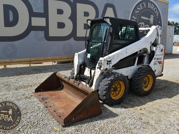 2017-bobcat-s570-image-25