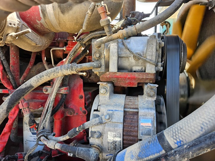 2012-peterbilt-382-image-48