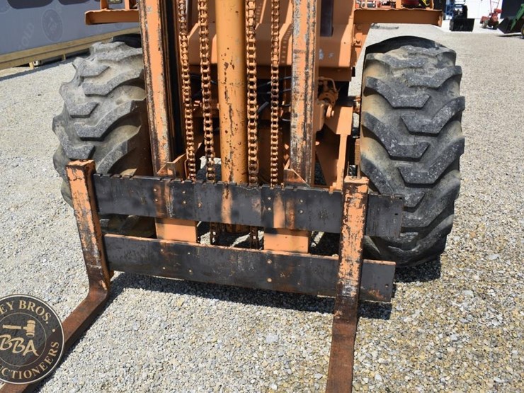 case-585e-image-40