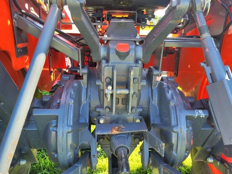 2016-kubota-mx5200-image-23