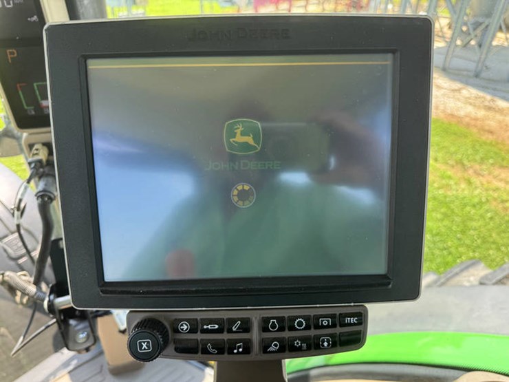 2014-john-deere-8270r-image-66