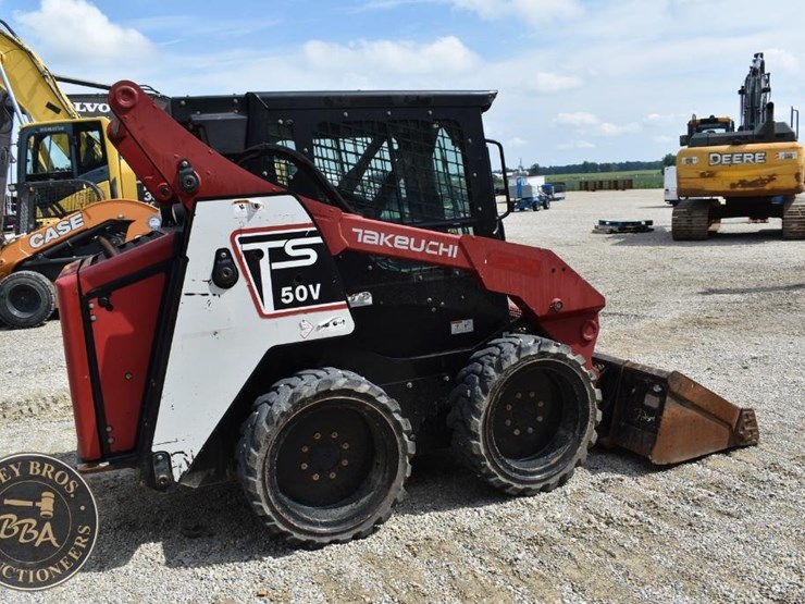 2017-takeuchi-ts50v-image-14