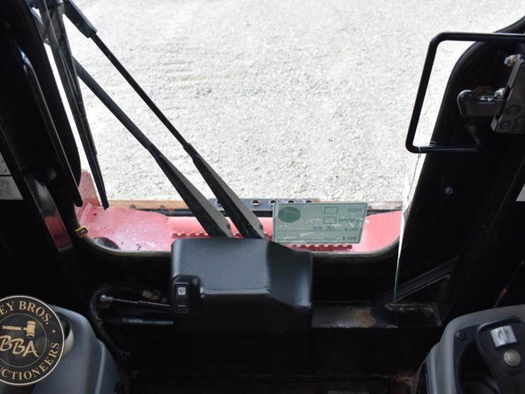 2016-takeuchi-ts50v-image-24