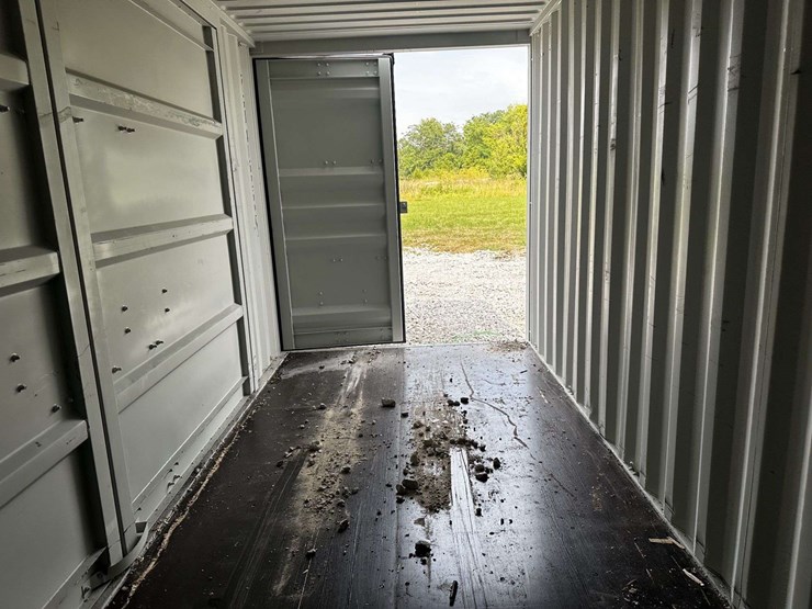 40-ft-shipping-container-image-14