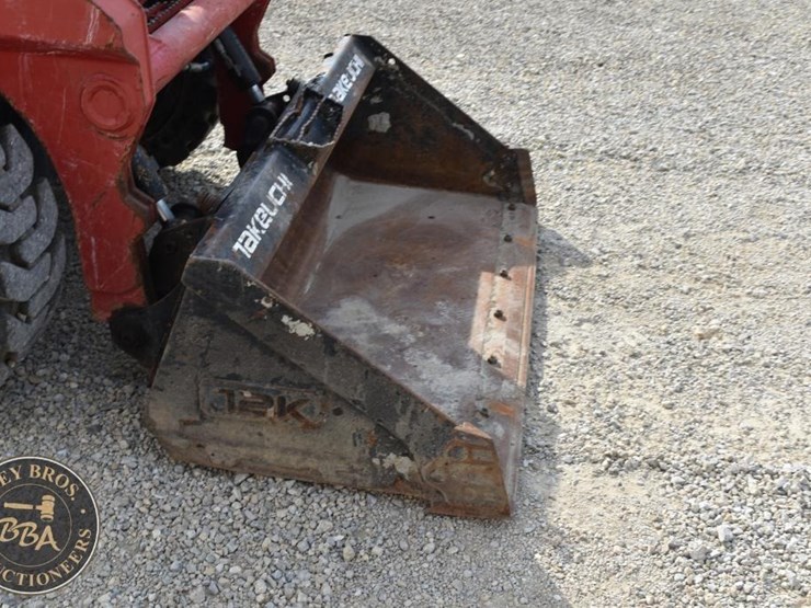 2017-takeuchi-ts50v-image-18