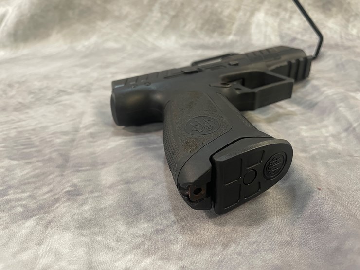 #4362-•-beretta-apx-a1-full-size-9mm-luger-semi-auto-pistol,-sn:-a216838x-image-5