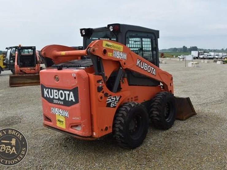 2017-kubota-ssv65-image-20