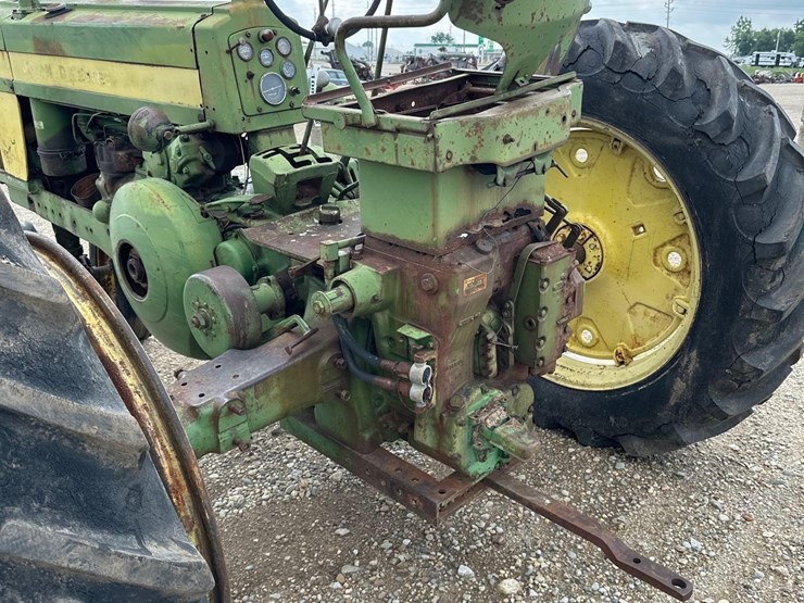 john-deere-620-image-7