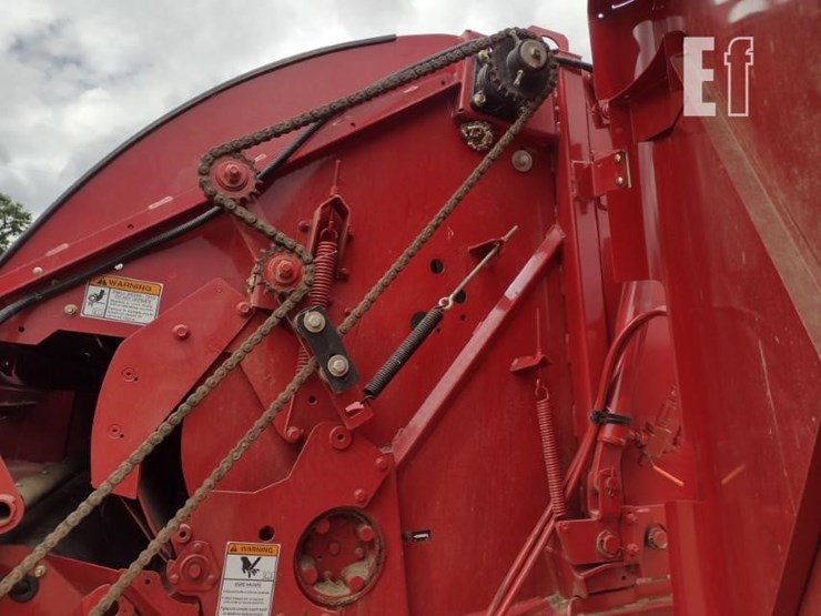 2018-new-holland-rb450u-image-11
