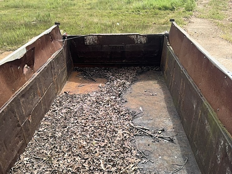red-dump-trailer-image-10