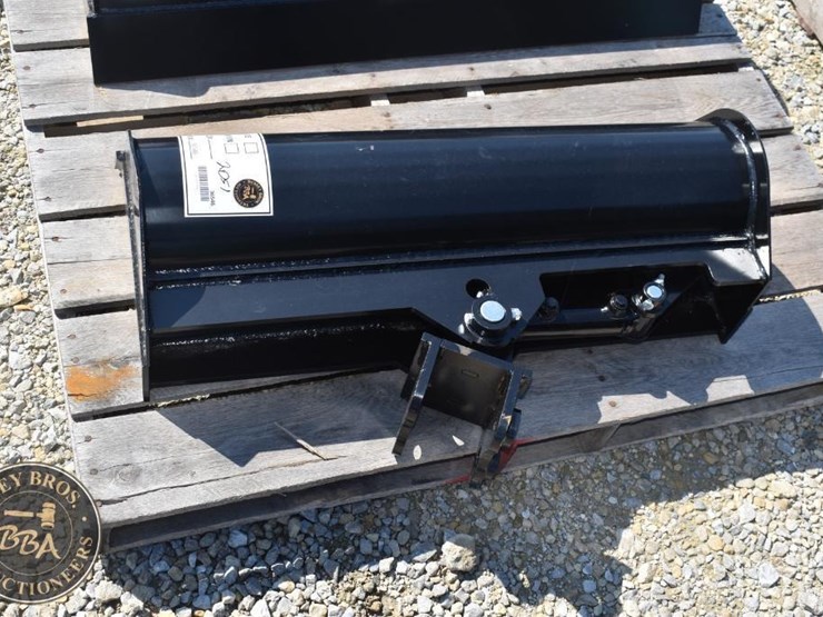 bucket,-trenching-future-32-inch-hydraulic-tilt-bucket-36546-image-1