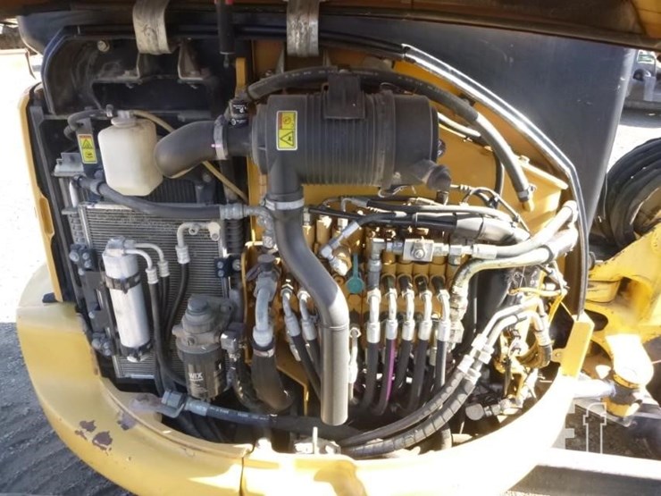 2012-caterpillar-303.5d-cr-image-44