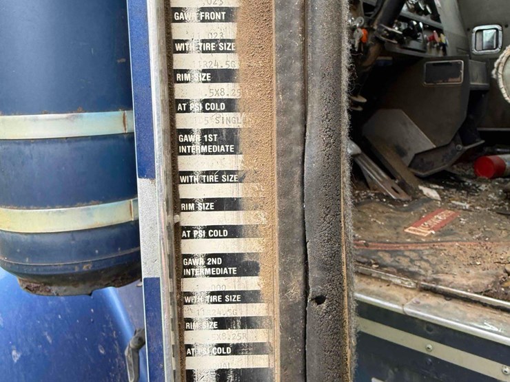 1983-kenworth-w900-image-53
