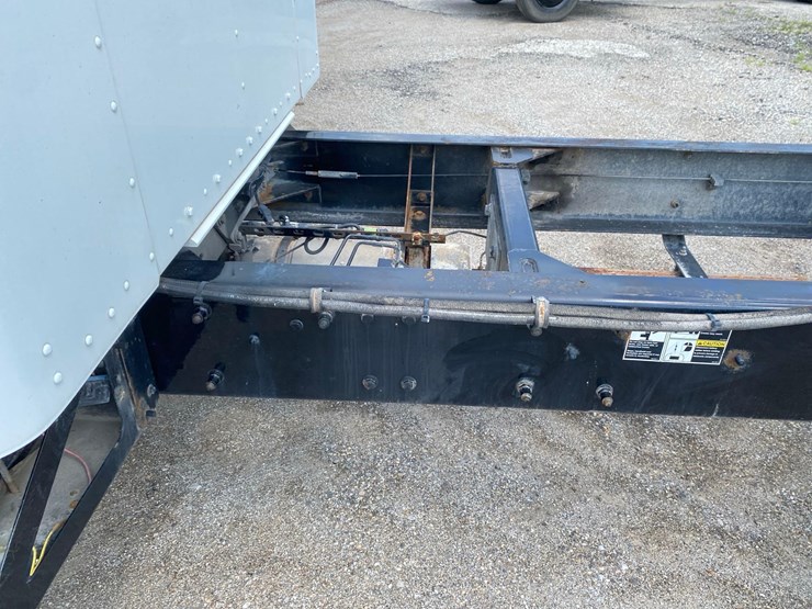 2009-kw-t-3-cab-and-chassis-image-8