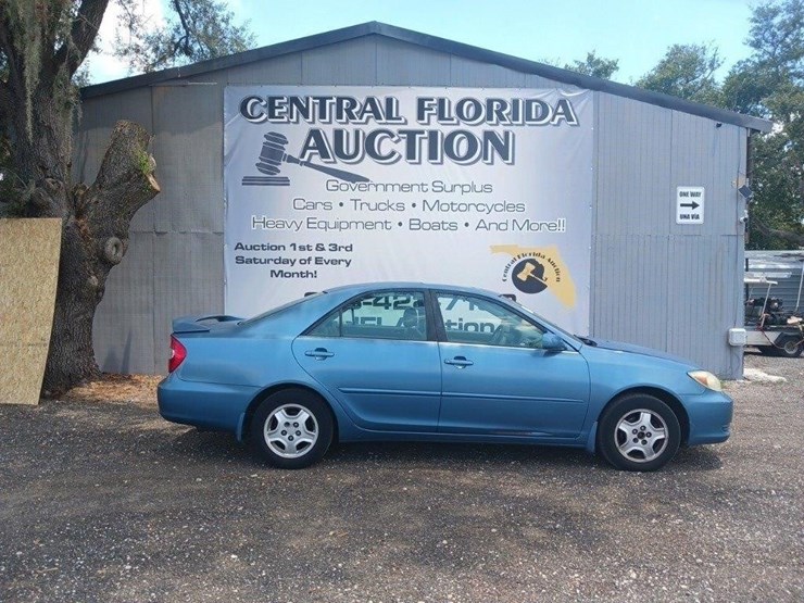 2002-toyota-camry-runs/moves-le-v6-image-1