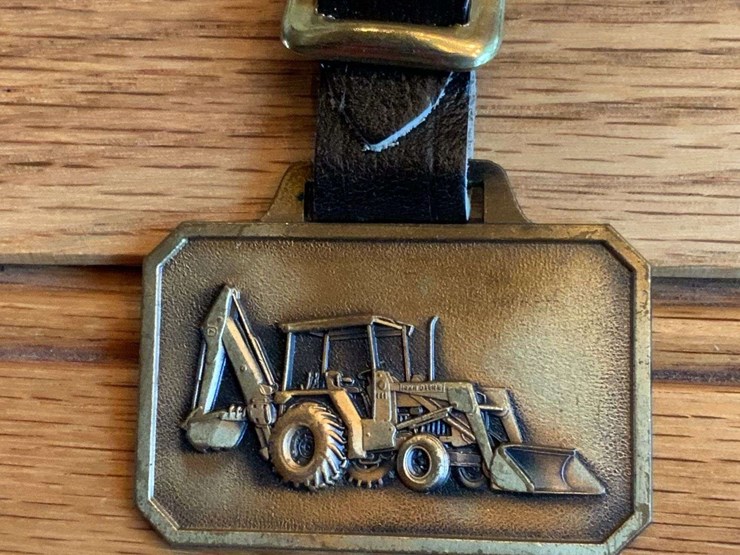 (3)-john-deere-industrical-watch-fobs-image-11