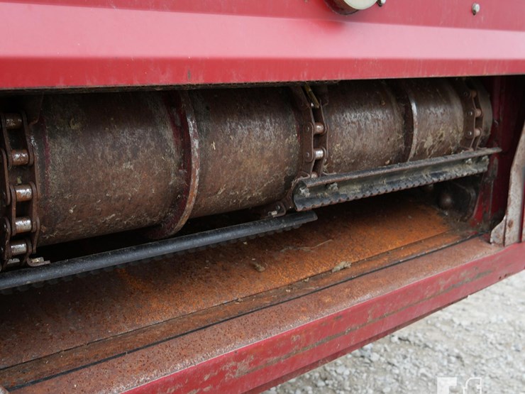 2012-case-ih-5088-image-19