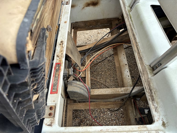 #22747-•-club-car-electric-golf-cart/parts-and-repair-only-image-6