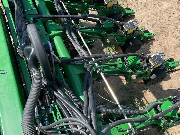 2012-john-deere-1790-image-89