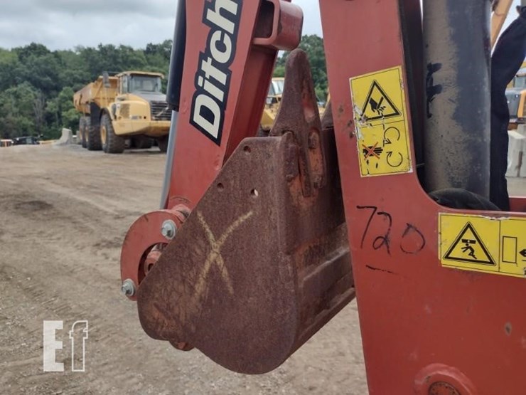 ditch-witch-xt855-image-36