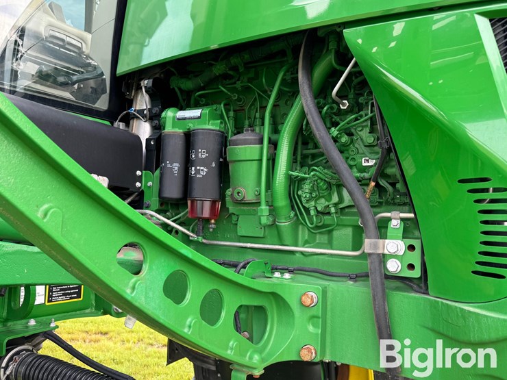 2019-john-deere-r4038-image-12