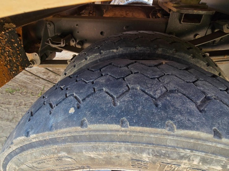 2019-ford-f550-image-37