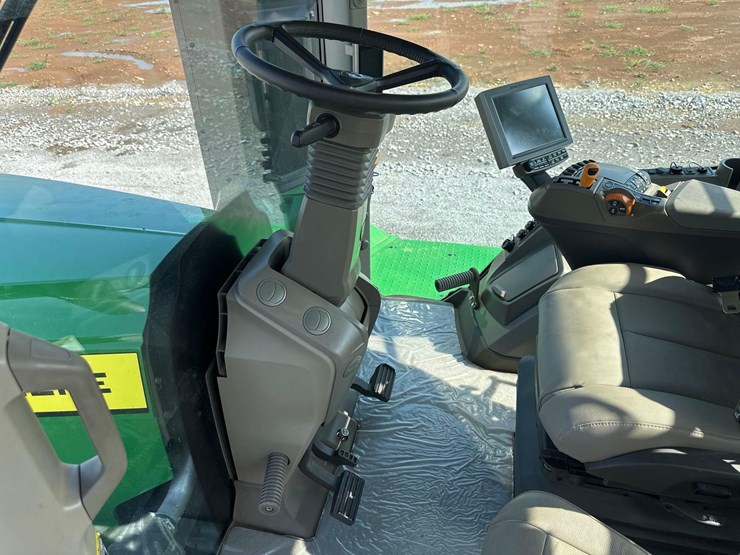 2022-john-deere-9r-390-image-39