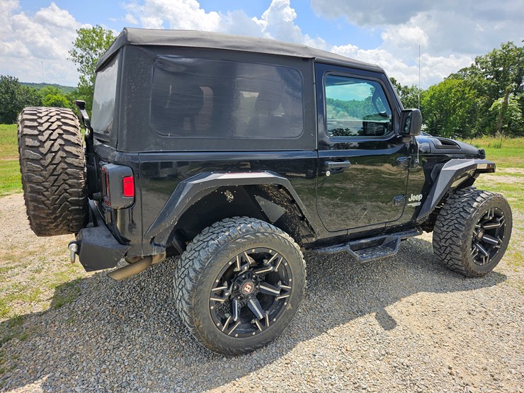 2021-jeep-wrangler-image-19
