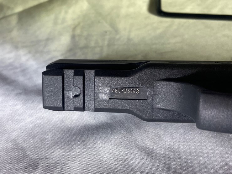 #4384-•-taurus-th-45-45-auto-pistol,-sn:-aej725148-image-15