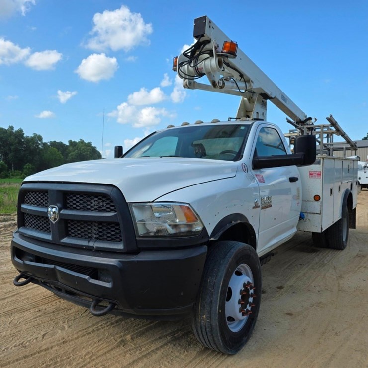 2017 DODGE RAM 5500