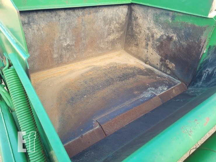 john-deere-600-hydraulic-scraper-image-6