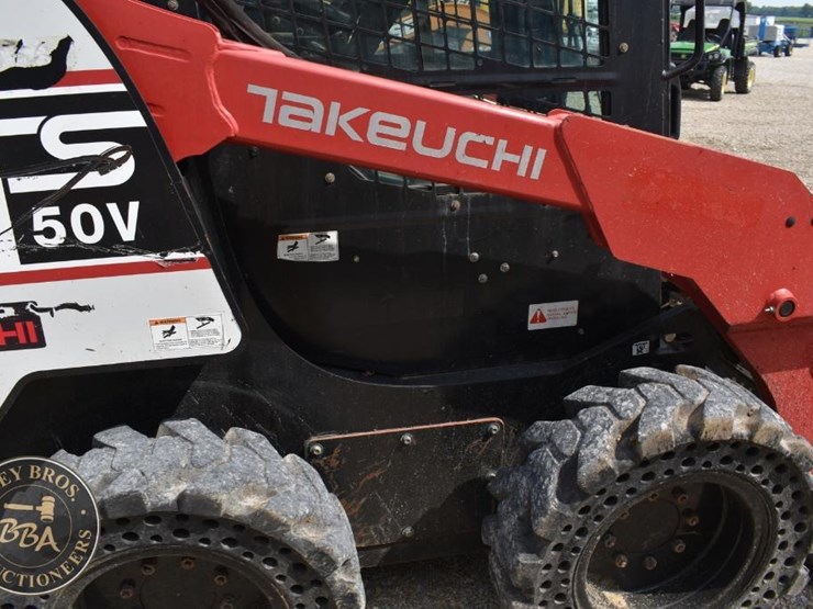 2017-takeuchi-ts50v-image-31