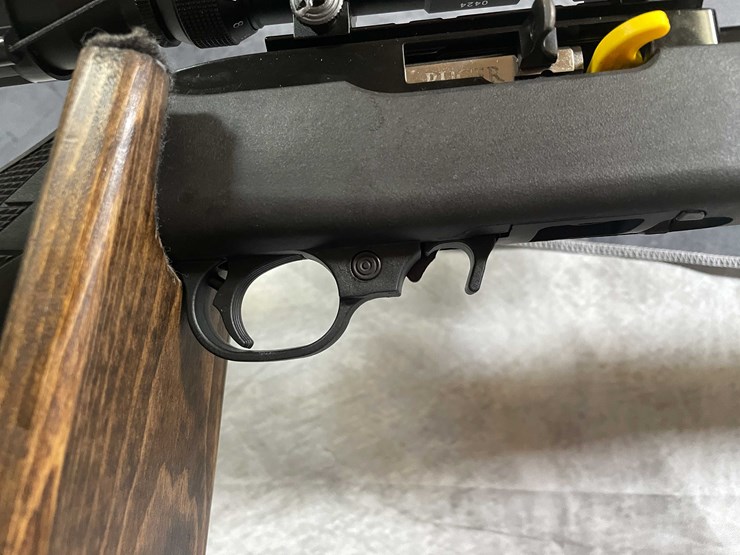 #4452-•-ruger-model-10/22-22-lr-semi-auto-rifle,-sn:-0027-10619-image-11