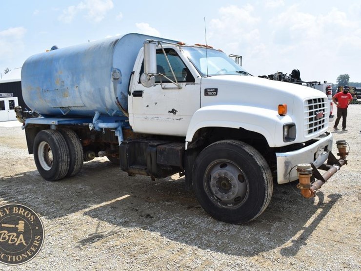 1997-gmc-topkick-c7500-image-33