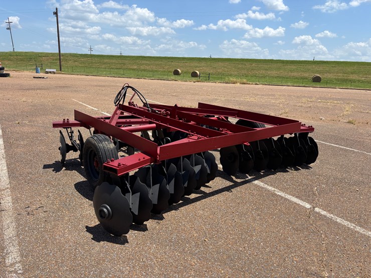 #24-•-ih-pull-type-disk--12ft-image-6